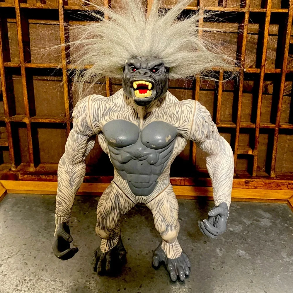 TMNT Mutants & Monsters Raphael vs The Yeti Boxed Set Playmates 2005 YETI ONLY - Picture 1 of 7